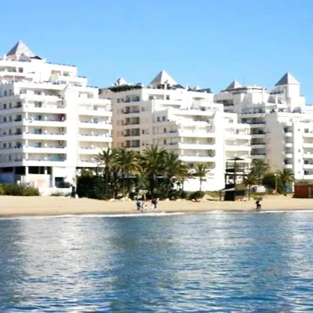 Beachside Apartman Luxury tent Marbella